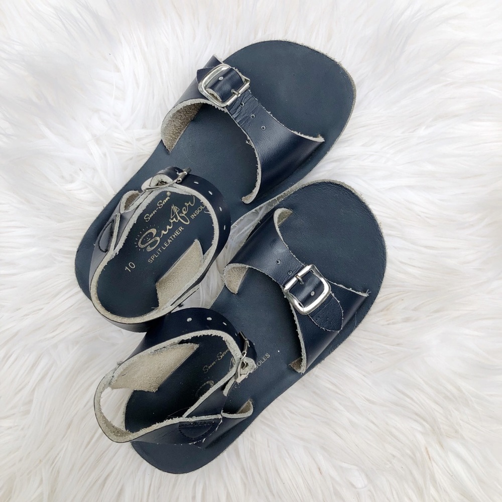 Unisex sandals